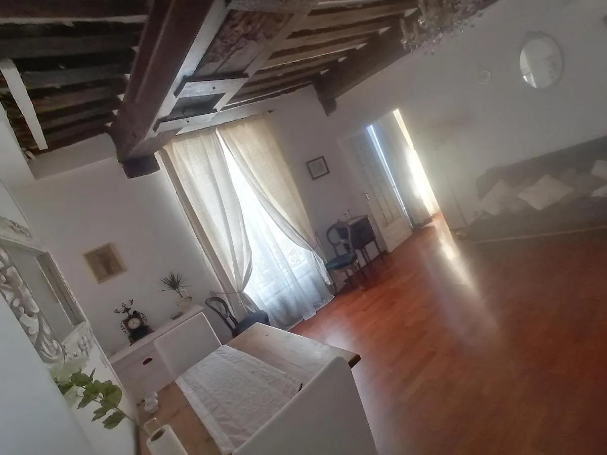 Coeur De Paris - Montorgueil: Charming Central Apartment France
